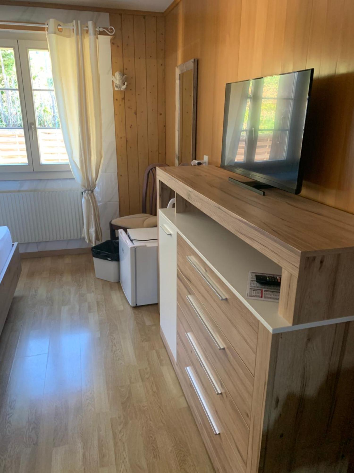 Hotel Roessli Oberried am Brienzersee Zewnętrze zdjęcie